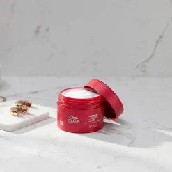Wella Professionals Masque réparateur Ultimate Repair Discount