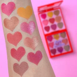 I Heart Revolution Palette Heartbreakers courage Online