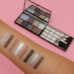 I Heart Revolution Palette ombre à paupières Mini Chocolate black pearl New