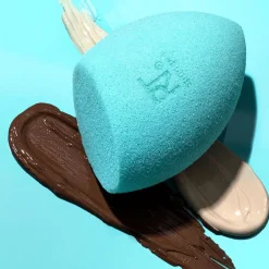 Real Techniques Éponge de teint matifiante Airblend Miracle Sponge Clearance