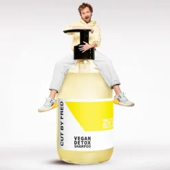 Cut by Fred Shampooing cuirs chevelus à problèmes Vegan Detox 290ml Clearance